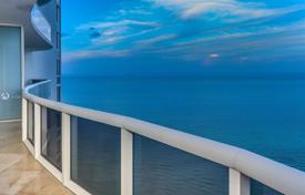 Трехкомнатные апартаменты на первой линии от океана в Санни-Айлс-Бич, Флорида, США за $1 295 000