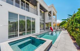 Роскошная вилла с задним двором, бассейном, террасой и двумя гаражами, Санни Айлс Бич, США за $4 695 000