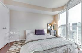 Квартира на Квинс Квей Запад, Олд Торонто, Торонто,  Онтарио,   Канада за C$730 000