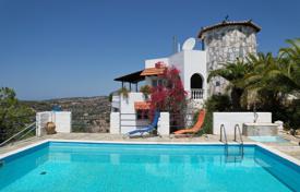 Трёхэтажная вилла с бассейном, садом, гаражом и панорамным видом в Портохелионе, Пелопоннес, Греция за 530 000 €