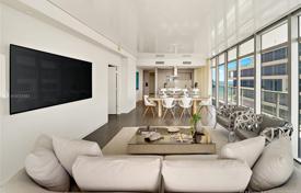 Комфортабельные апартаменты с видом на океан в резиденции на первой линии от пляжа, Майами-Бич, Флорида, США за $2 395 000
