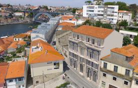 Комфортабельные апартаменты в новом комплексе у реки, Порту, Португалия за 548 000 €