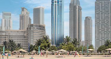Новая высотная резиденция LIV LUX со спа-зоной, полем для мини-гольфа и панорамным видом, в 500 метрах от моря, Dubai Marina, Дубай, ОАЭ