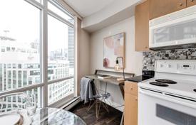 Квартира на Фронт-стрит Запад, Олд Торонто, Торонто,  Онтарио,   Канада за C$944 000