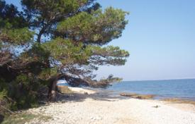 Земельный участок в 70 метрах от моря, Супетар, Хорватия за 800 000 €