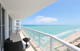 Солнечная трехкомнатная квартира с панорамным видом на океан в Майами-Бич, Флорида, США за $1 050 000