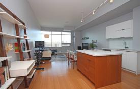 Квартира на Эглинтон-авеню Восток, Торонто, Онтарио,  Канада за C$875 000