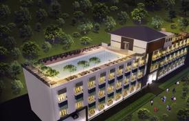 Новая малоэтажная резиденция с бассейном и садом на крыше, Чангу, Бали, Индонезия за От $137 000