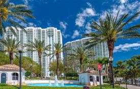 Трёхкомнатная квартира с видом на океан в резиденции на первой линии от пляжа, Авентура, Флорида, США за $912 000