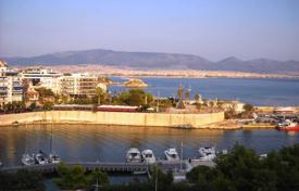Светлая квартира с видом на море и горы, Пирей, Греция за 585 000 €