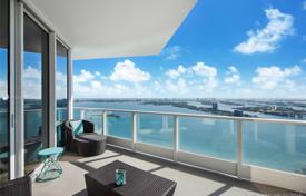 Светлая четырехкомнатная квартира с видом на океан в Эджуотер, Флорида, США за $2 000 000