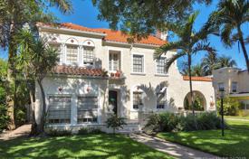 Историческая вилла с бассейном, гаражом и террасой, Майами—Бич, США за $2 099 000