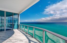 Просторные апартаменты с большой террасой и видом на океан в жилом комплексе со спа-центром и ресторанами, Санни Айлс Бич, США за 2 865 000 €