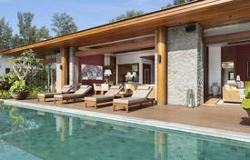 Меблированная вилла с бассейном в резиденции с полем для гольфа и пляжными клубами, Пхукет, Таиланд за $1 810 000