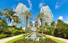 Стильные апартаменты с видом на океан в резиденции на первой линии от пляжа, Майами-Бич, Флорида, США за $2 995 000