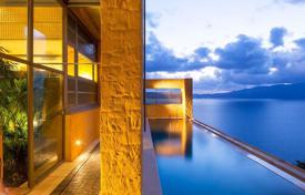Двухэтажная вилла с видом на море, бассейном и садом, Ханья, Крит, Греция за $4 500 в неделю