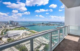 Современный дуплекс-пентхаус с видом на океан в резиденции на первой линии от пляжа, Майами, Флорида, США за 1 859 000 €