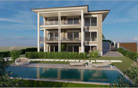 Великолепная новая квартира с панорамным видом на озеро в Паденге-суль-Гарда, Ломбардия, Италия за 950 000 €