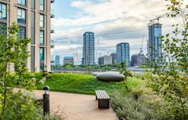 Просторные апартаменты с балконом в новой резиденции с садом, Лондон, Великобритания за 512 000 €