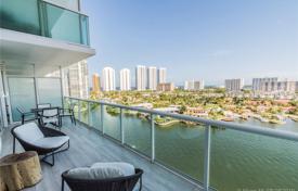 Комфортабельные апартаменты с видом на океан в резиденции на первой линии от пляжа, Санни Айлс Бич, Флорида, США за $889 000