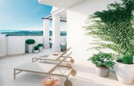 Квартиры с просторной террасой и видом на море, Нуэва Андалусия, Испания за 608 000 €
