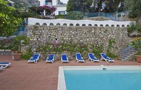 Вилла с бассейном и террасами, Амальфи, Италия за $12 600 в неделю