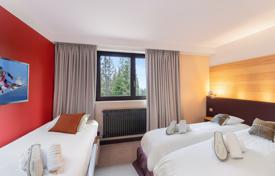 Квартира в Куршевеле, Савойя, Овернь — Рона — Альпы,  Франция за 2 100 000 €
