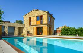 Красивое поместье с бассейном, садом и оливковой рощей, Марке, Италия за 800 000 €