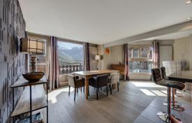 Двухуровневая квартира с живописным видом на горы и озеро, Тинь, Франция за 1 750 000 €