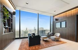 Трехкомнатные апартаменты в высотной резиденции с панорамными видами, бассейном и конференц-залами, Лондон, Великобритания за 1 111 000 €