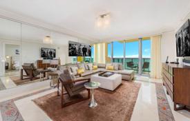 Элитные апартаменты с видом на океан в резиденции на первой линии от пляжа, Майами-Бич, Флорида, США за $2 995 000