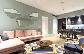 Трехкомнатная квартира в престижном комплексе, Ислингтон, Лондон, Великобритания за £1 108 000