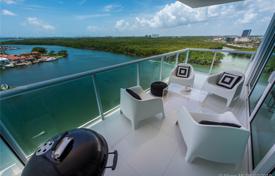 Солнечная трехспальная квартира на первой линии от океана в Санни-Айлс-Бич, Флорида, США за $1 590 000