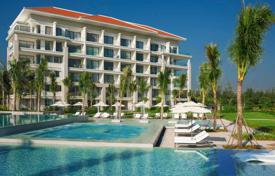 Комфортабельные квартиры с видом на море в элитной резиденции с бассейном, на первой линии от пляжа, Дананг, Вьетнам за 278 000 €