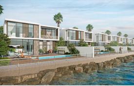Новый комплекс вилл на берегу моря с пляжами и бассейнами, Раль-эль-Хайма, ОАЭ за От $3 206 000