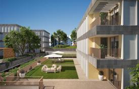 Просторная квартира в резиденции с садом и парковкой, Лиссабон, Португалия за 765 000 €