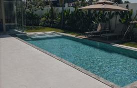 Новая вилла с бассейном рядом с пляжами и гольф-клубом, Пхукет, Таиланд за $665 000