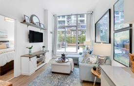 Квартира на Батерст-стрит, Торонто, Онтарио,  Канада за C$850 000