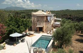 Трёхуровневая вилла в традиционном стиле с бассейном на Пелопоннесе, Греция за 780 000 €