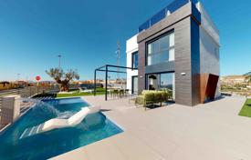 Двухэтажная вилла с бассейном в Кампельо, Аликанте, Испания за 450 000 €