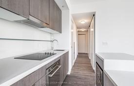 Квартира на Куин-стрит-Запад, Олд Торонто, Торонто,  Онтарио,   Канада за C$910 000