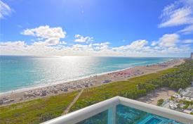 Меблированные апартаменты с парковкой, террасой и видом на океан в здании с бассейнами и тренажерным залом, Майами-Бич, США за $3 750 000
