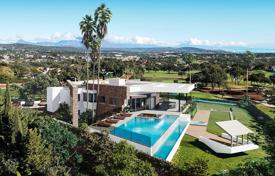 Вилла класса люкс на первой линии поля для гольфа с бассейном и садами, Сотогранде, Испания за $4 813 000