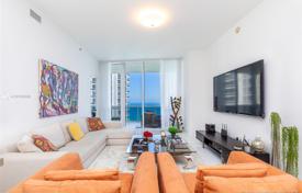 Светлые апартаменты с видом на океан в резиденции на первой линии от набережной, Санни Айлс Бич, Флорида, США за $1 200 000
