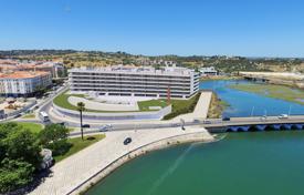Новые четырехкомнатные апартаменты в центре Лагуша, Фару, Португалия за 1 150 000 €