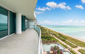 Комфортабельные апартаменты с террасой и видом на океан в здании с бассейнами и спа-салоном, Сарфсайд, США за 7 889 000 €