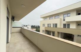 Квартира в здании с бассейном, Ульцинь, Черногория за 135 000 €