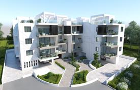 Новые квартиры с паркингом и видом на озеро в Ларнаке, Кипр за 175 000 €