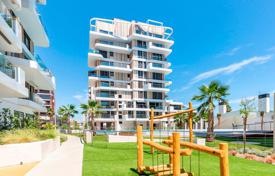 Четырехкомнатная квартира с видом на море в резиденции с бассейнами, в 500 метрах от пляжа, Сан-Хуан, Испания за 495 000 €