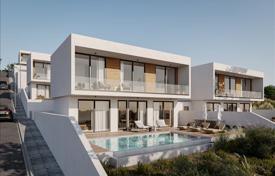 Новый комплекс меблированных вилл рядом с побережьем, Хлорака, Кипр за От $757 000